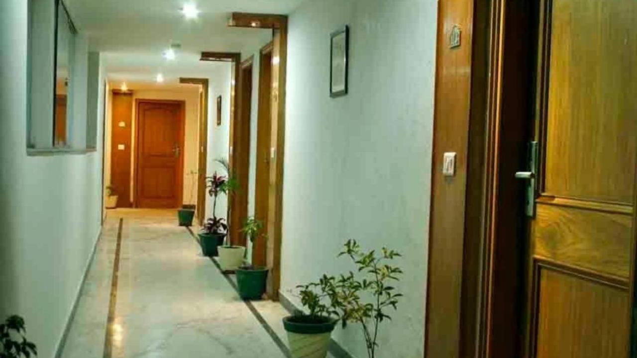 Hotel Padmini Palace Rāni Pokhri Extérieur photo